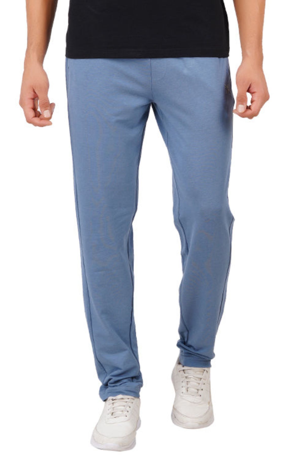 Buy Arrow Sports Men Blue Stain Resistant Bronson Slim Fit Autoflex Casual  Trousers - NNNOW.com
