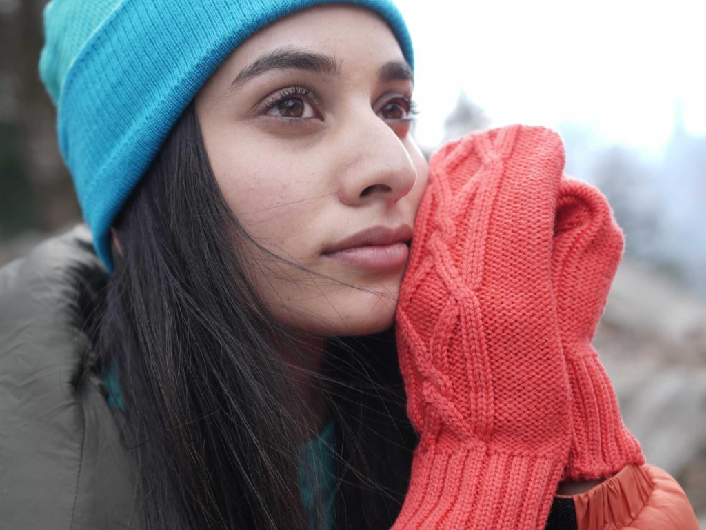 Are leather gloves warmer than wool? - The Kosha Journal