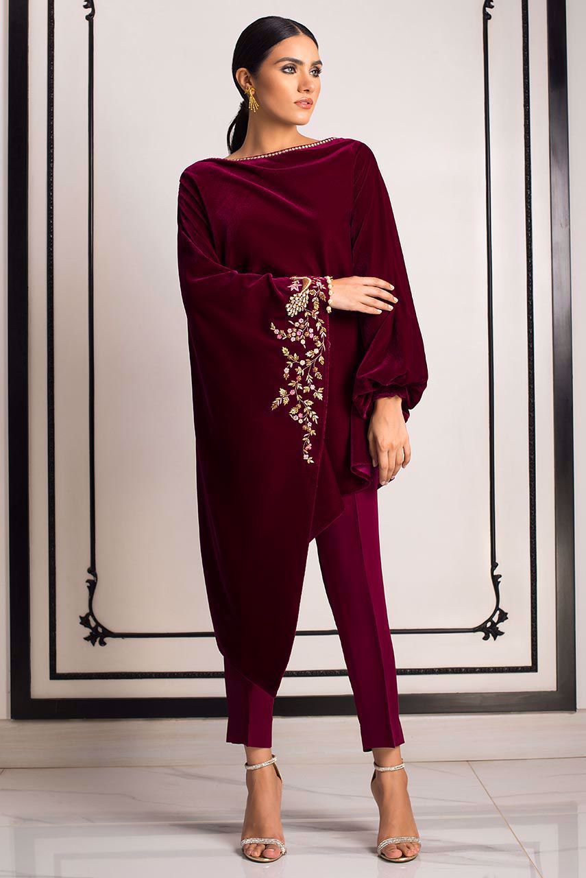 10 Fabulous Winter Party Outfits For Ladies in India - The Kosha