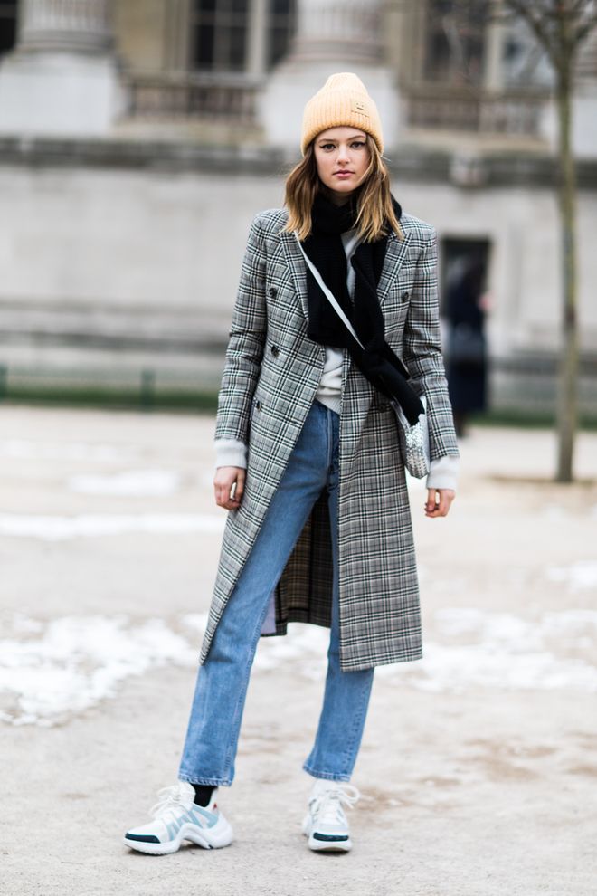 Fashion Dilemma: What to Wear on Your Legs in Winter