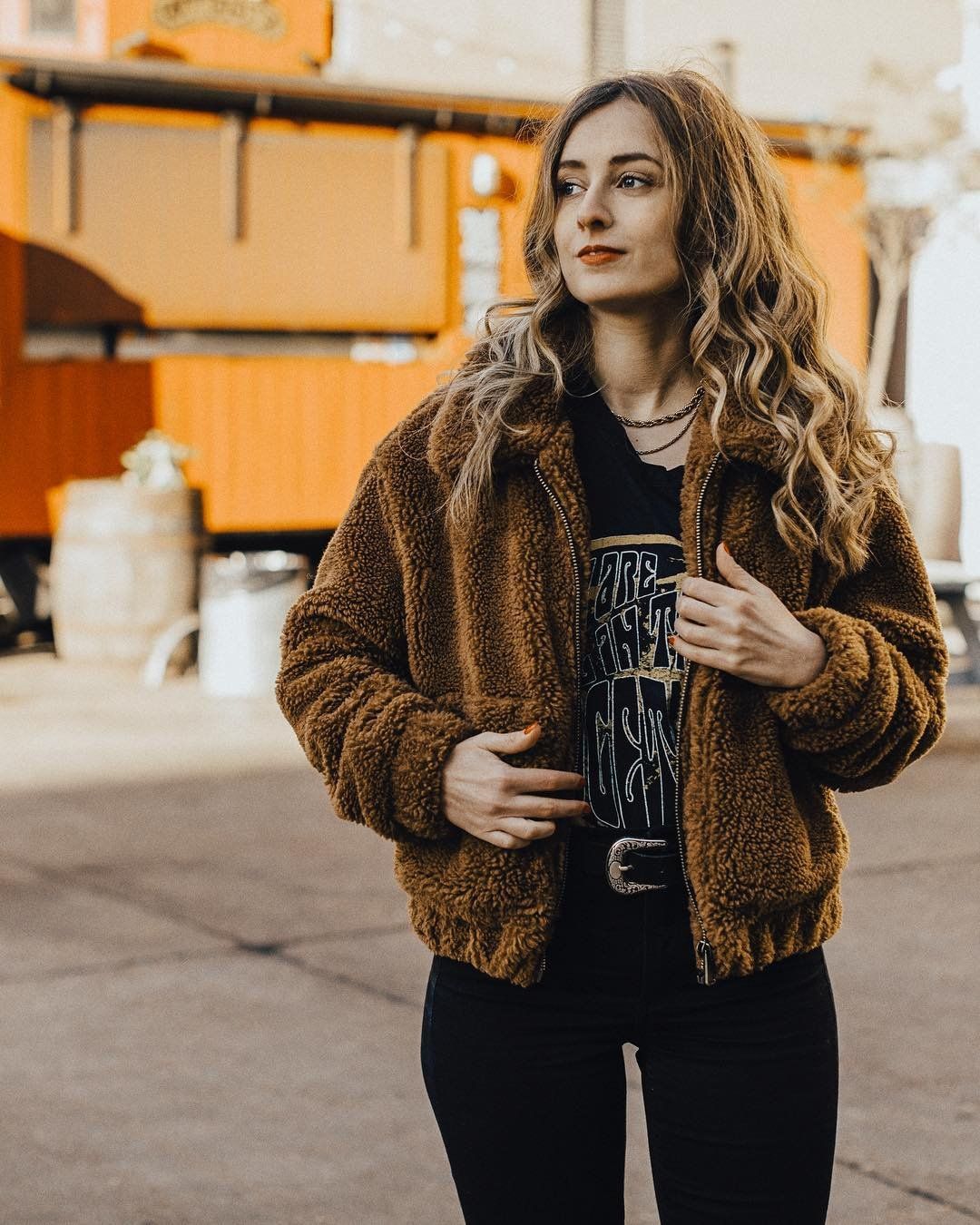 The Best Jackets For Girls Online And How To Wear - The Kosha Journal