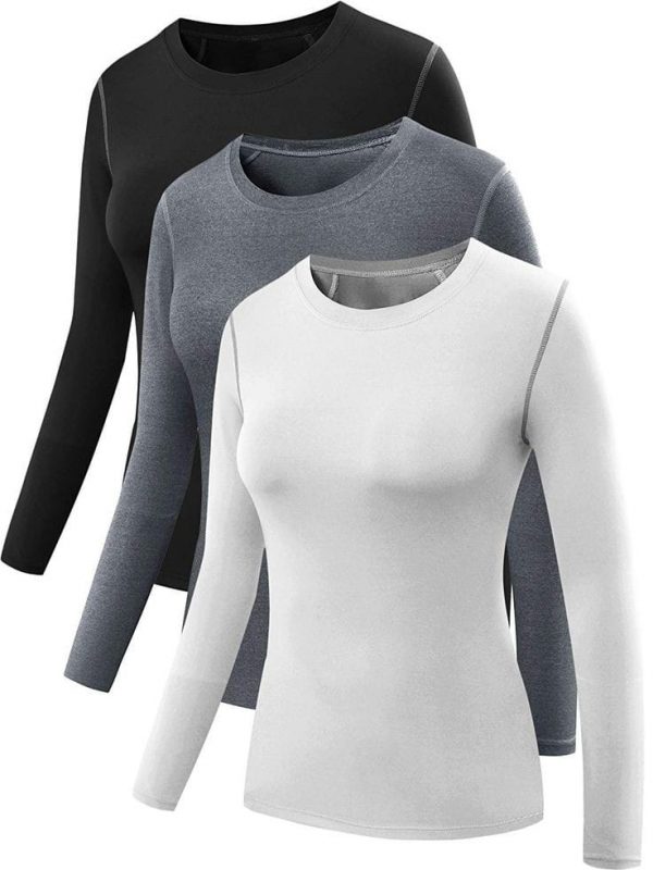 Advantages of wearing women's compression long sleeve in winter 