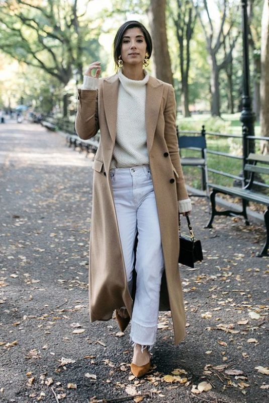 turtleneck with white jeans in winter and coat