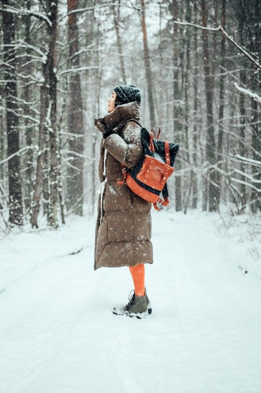 6 Things to Consider While Shopping for Women's Winter Clothes