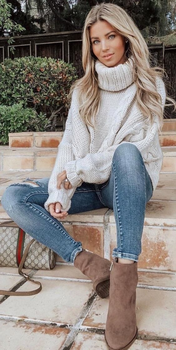 10 Winter Fashion Hacks Every Woman Should Know  Clothing Tricks to Stay  Warm & Stylish in Winter 