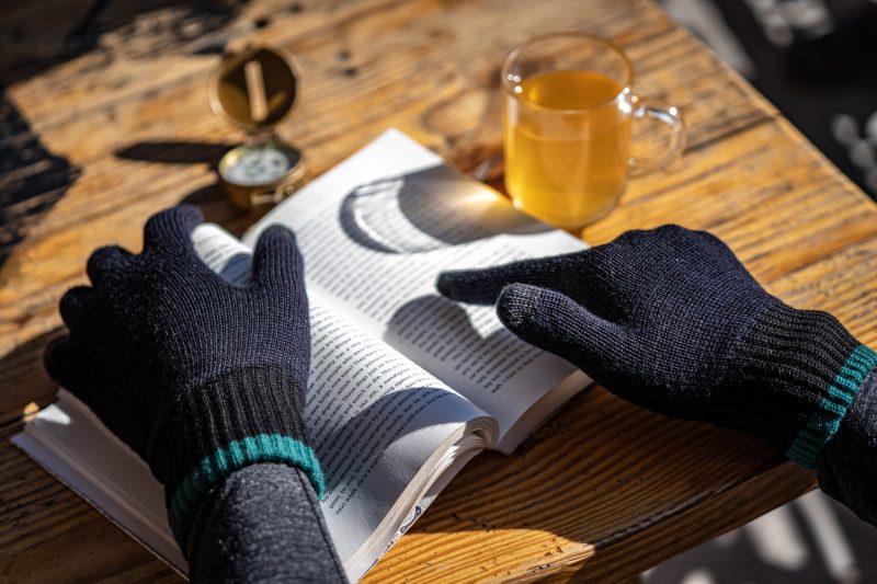 Men's Woolen Touch-Enabled Gloves